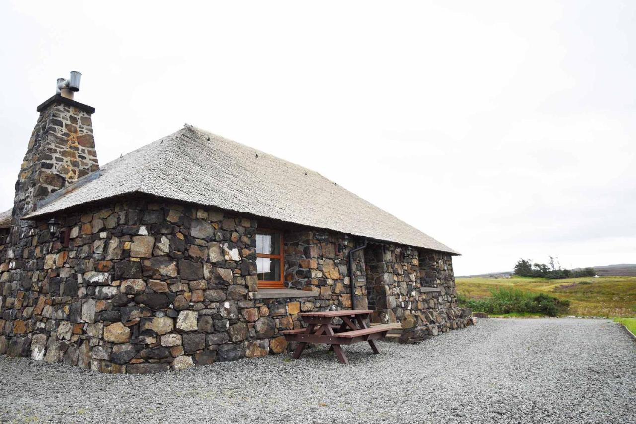 Crofters Cottage Struan  Exterior photo